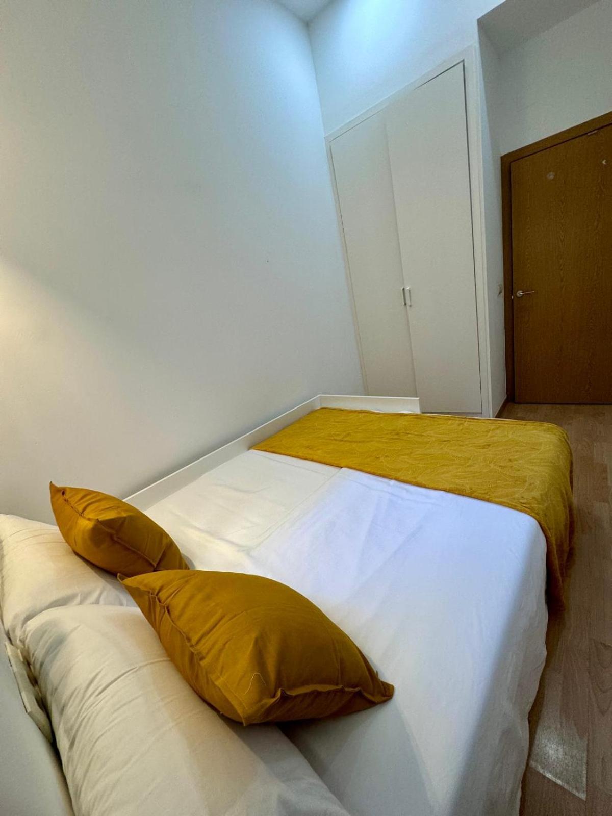 Pamis Apartament Sants, Barcelona Exterior foto
