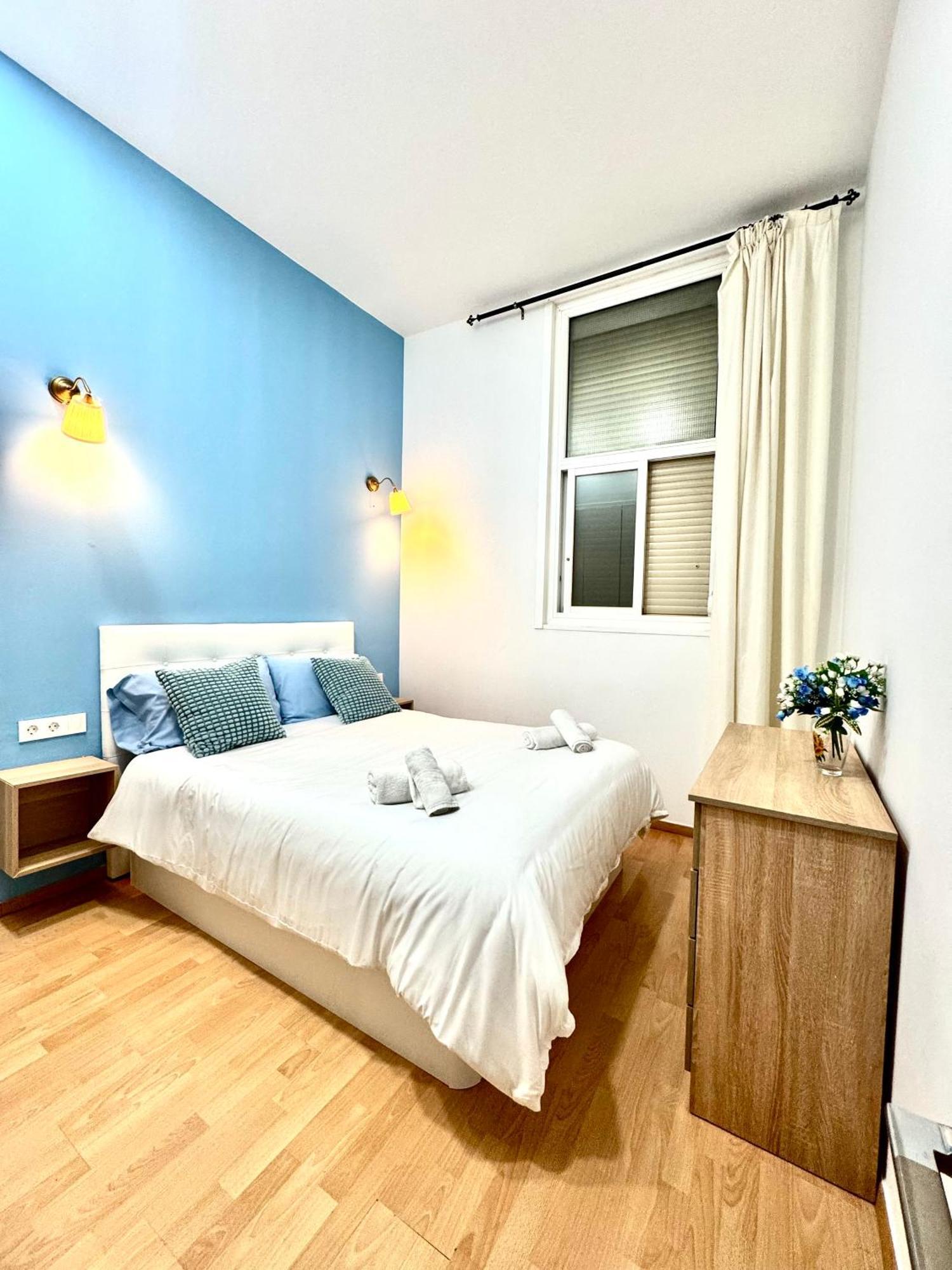Pamis Apartament Sants, Barcelona Exterior foto